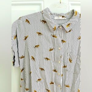 jane + delancey striped button down top with collar + leopards size large